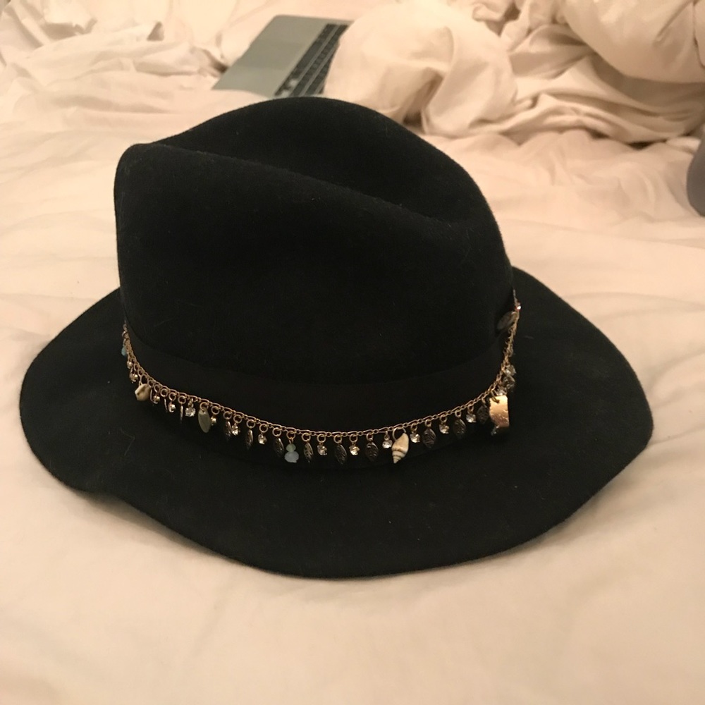 TOPSHOP floppy hat with gold charms